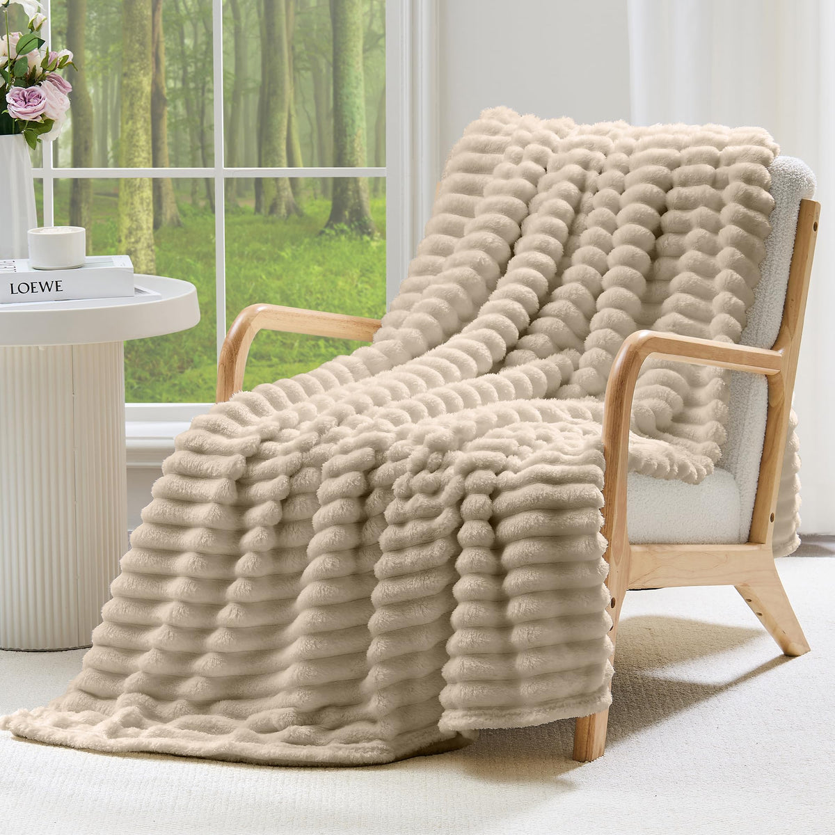 LINENLINK Soft Flannel Fleece Blanket Plush Fluffy