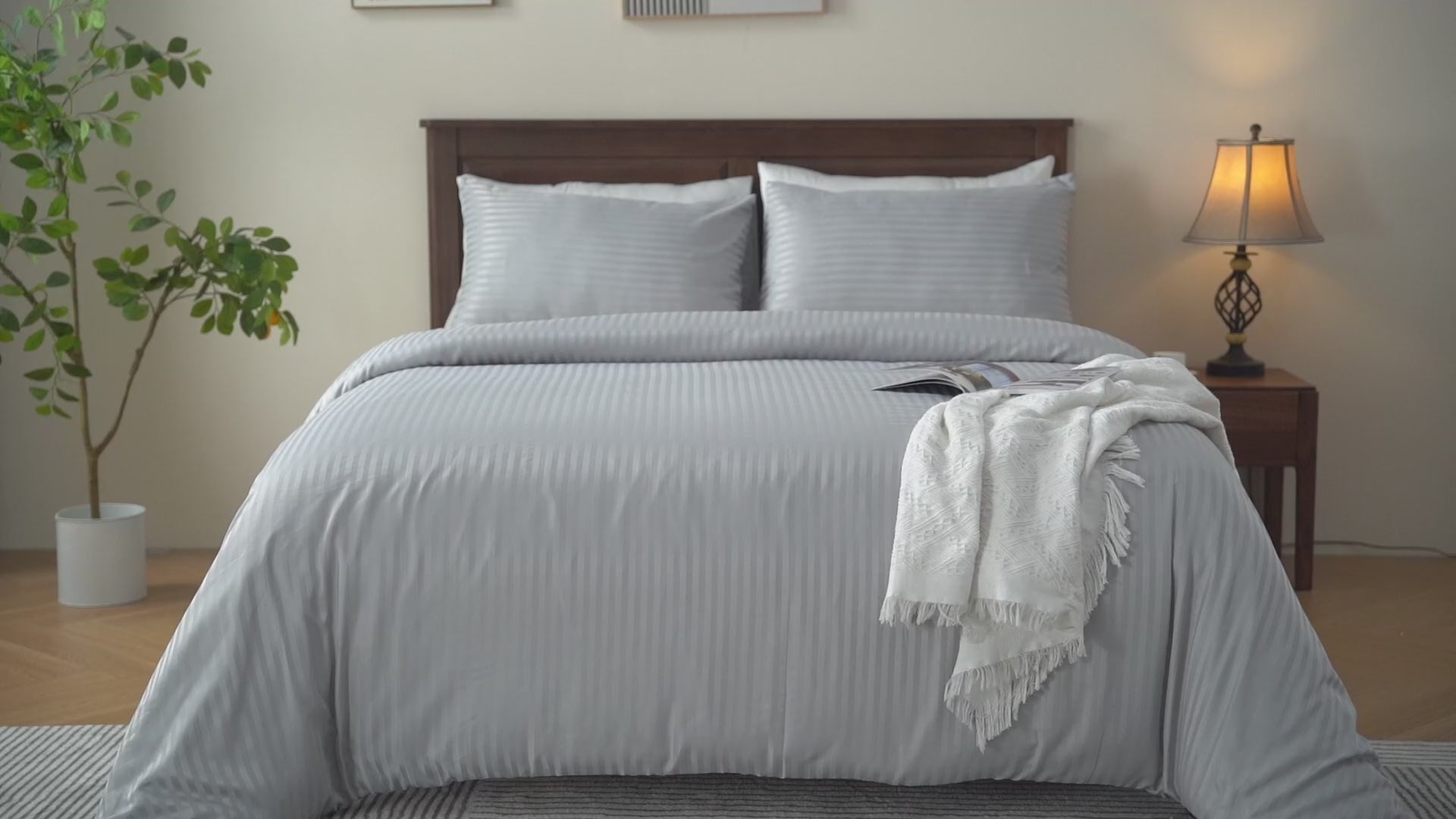 LINENLINK Hotel-Quality Stripe Quilt Cover Set video